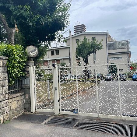 La Finestra "Sul Lago" Predore Εξωτερικό φωτογραφία